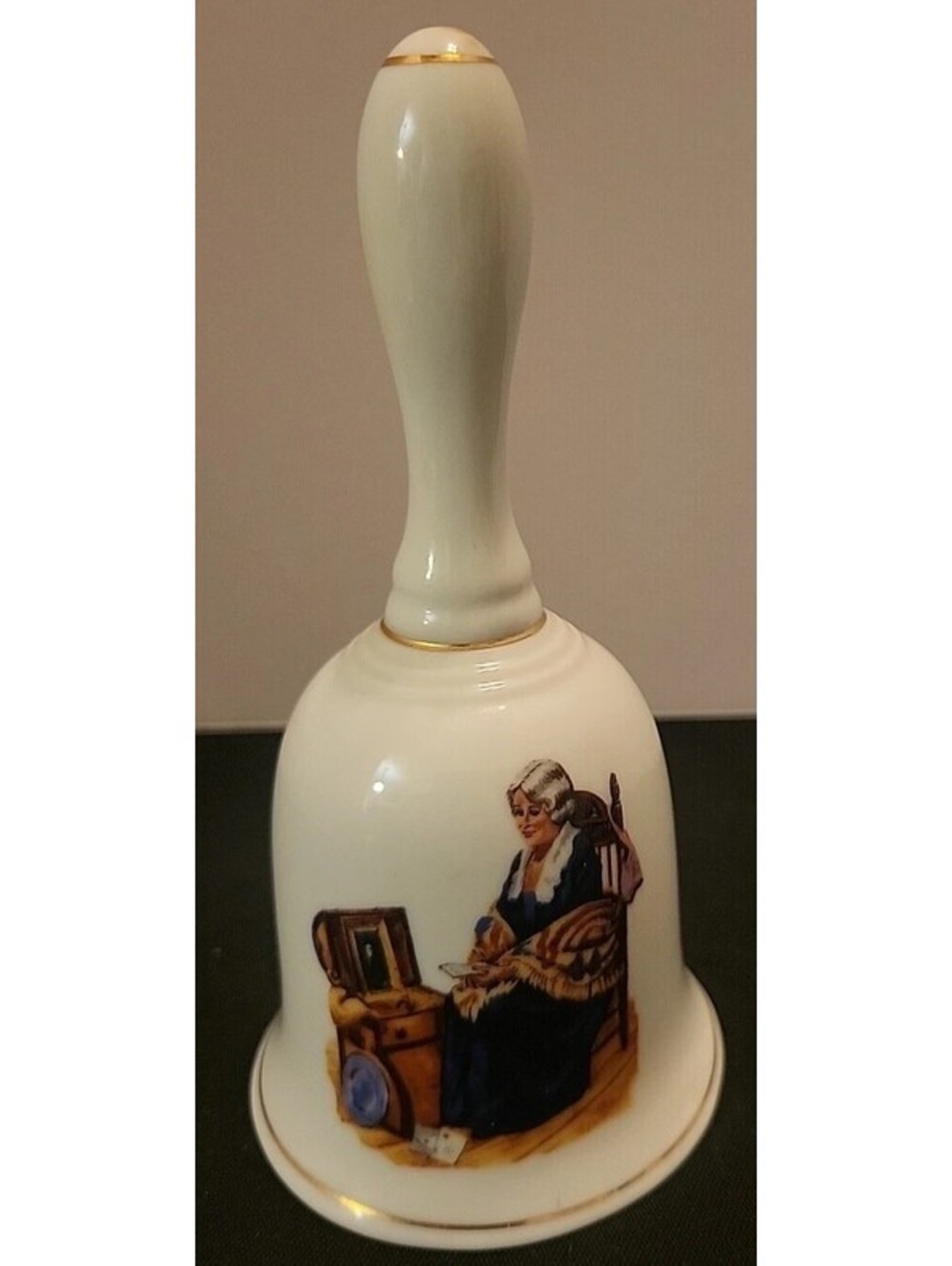 Vintage Norman Rockwell "Memories" 1986 Porcelain Bell with Gold Trim Great Con.